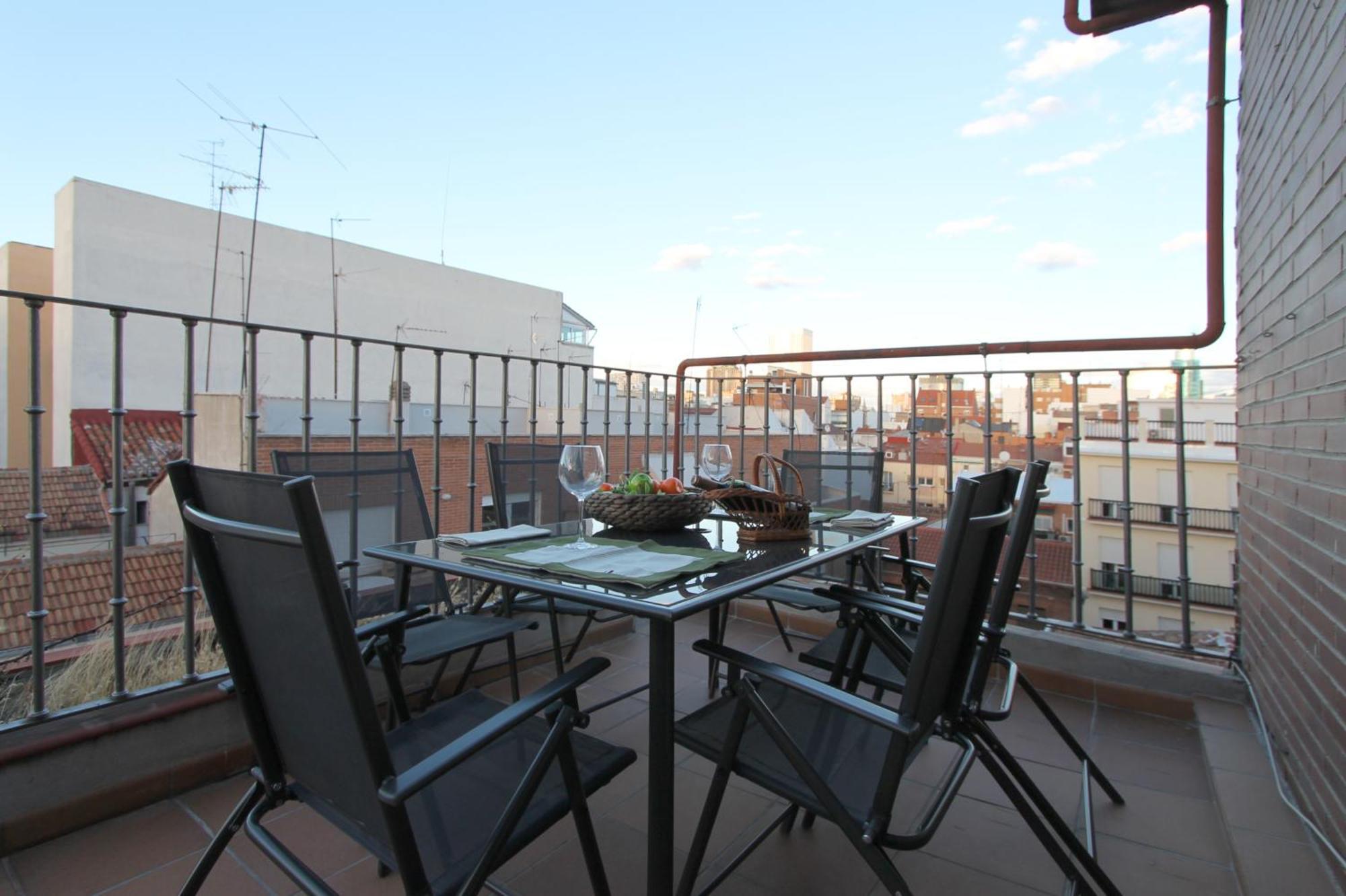 Apartamentos Goyescas Deco Madrid Cameră foto